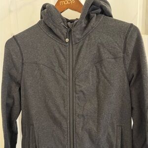 LULULEMON: Gray Zip-Up Sweatshirt w/hood  (12)